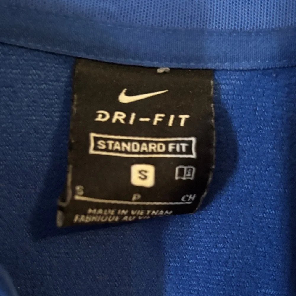 Nike Blue Dri-FIT Performance Sweater, Size S